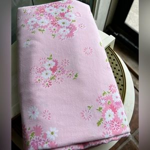 Floral flat sheet (full)